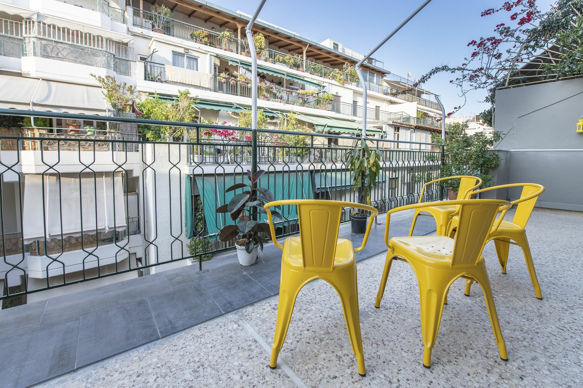Apartamento Petralona Cosy Penthouse Atenas Exterior foto